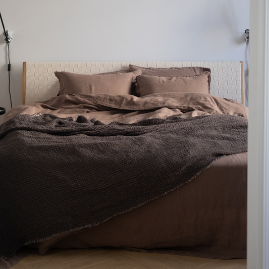 Linen Waffle Blanket - Chocolate