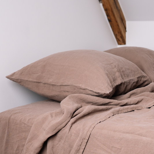 Basic linen LEWSII pillowcase in Cappuccino color