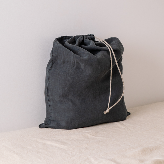 LEWISII Linen Laundry Bag in dark grey colour 