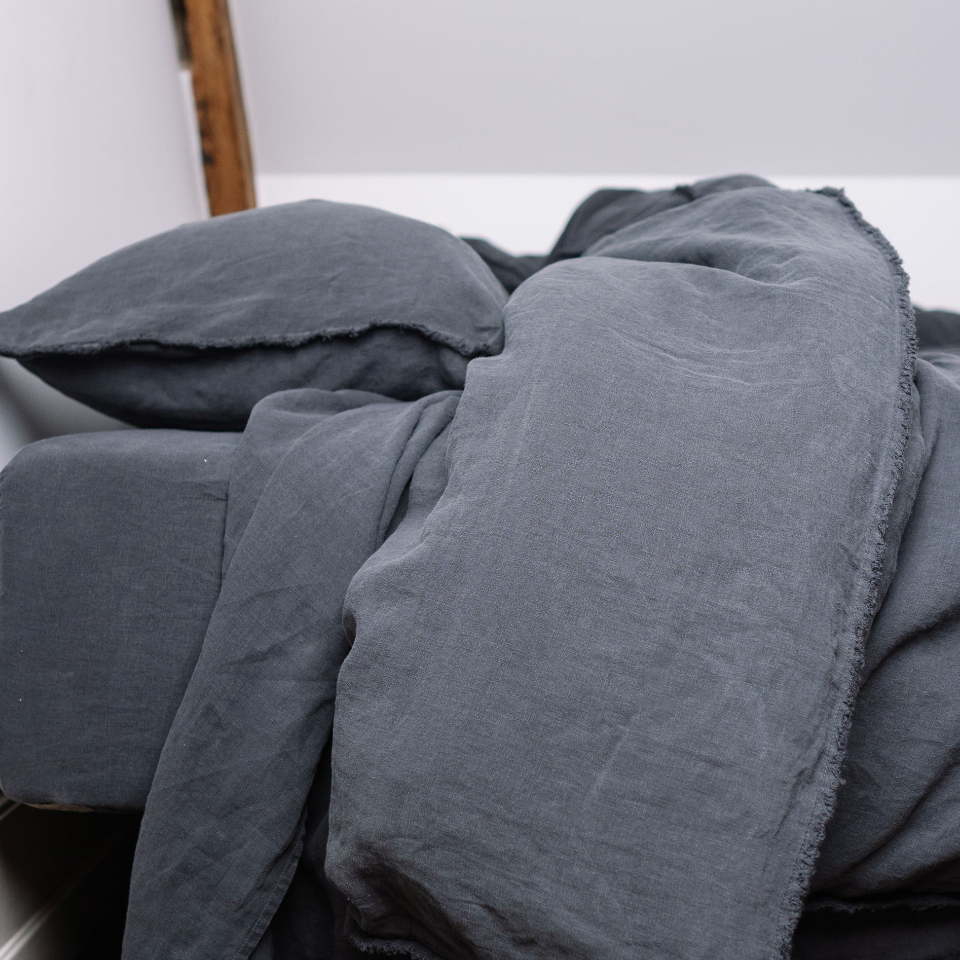 Dark Grey color Lewisii linen fitted sheet in monochrome set